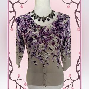 White House Black Market Womens Floral Sweater, size Small